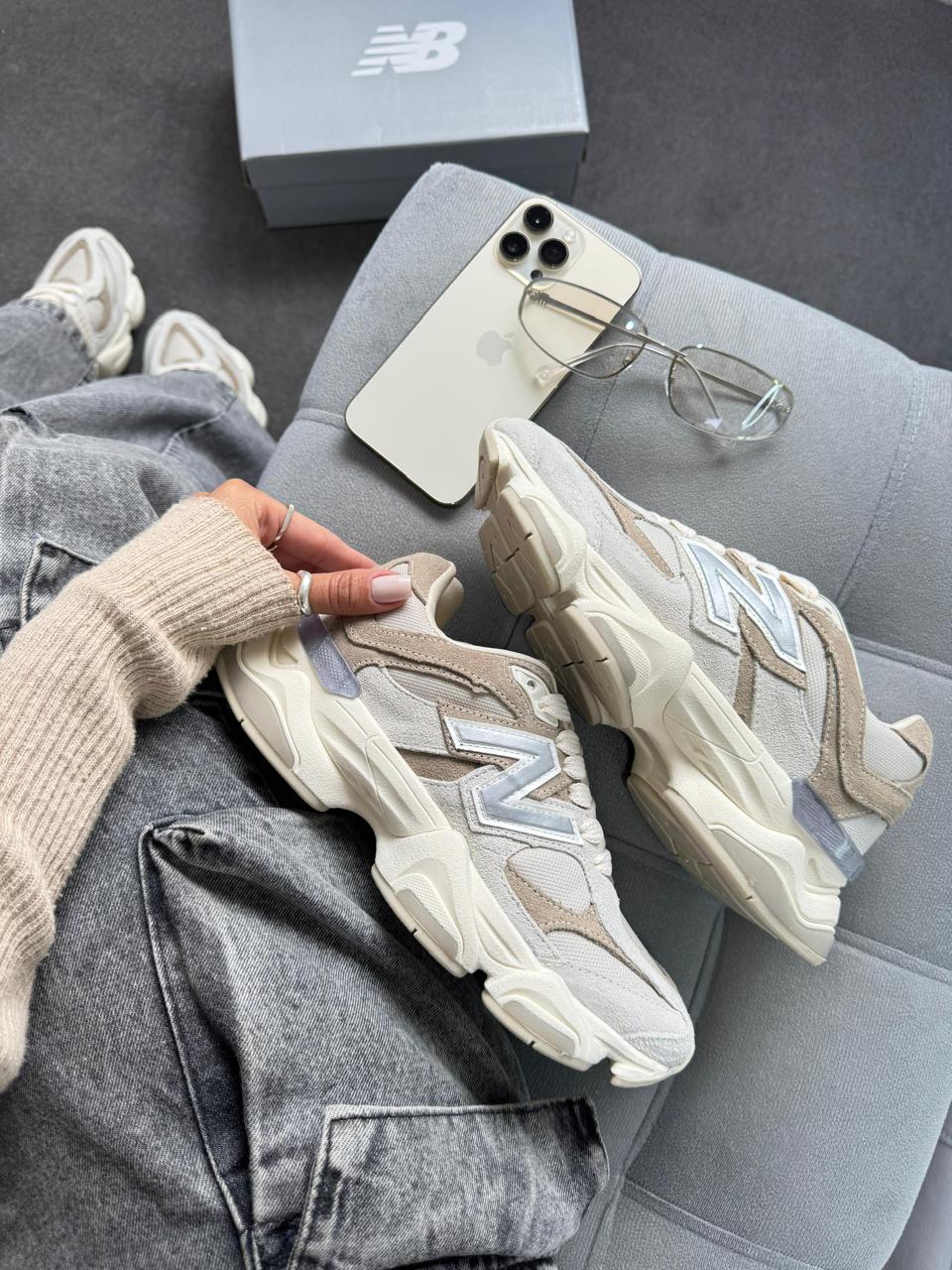 New Balance 9060