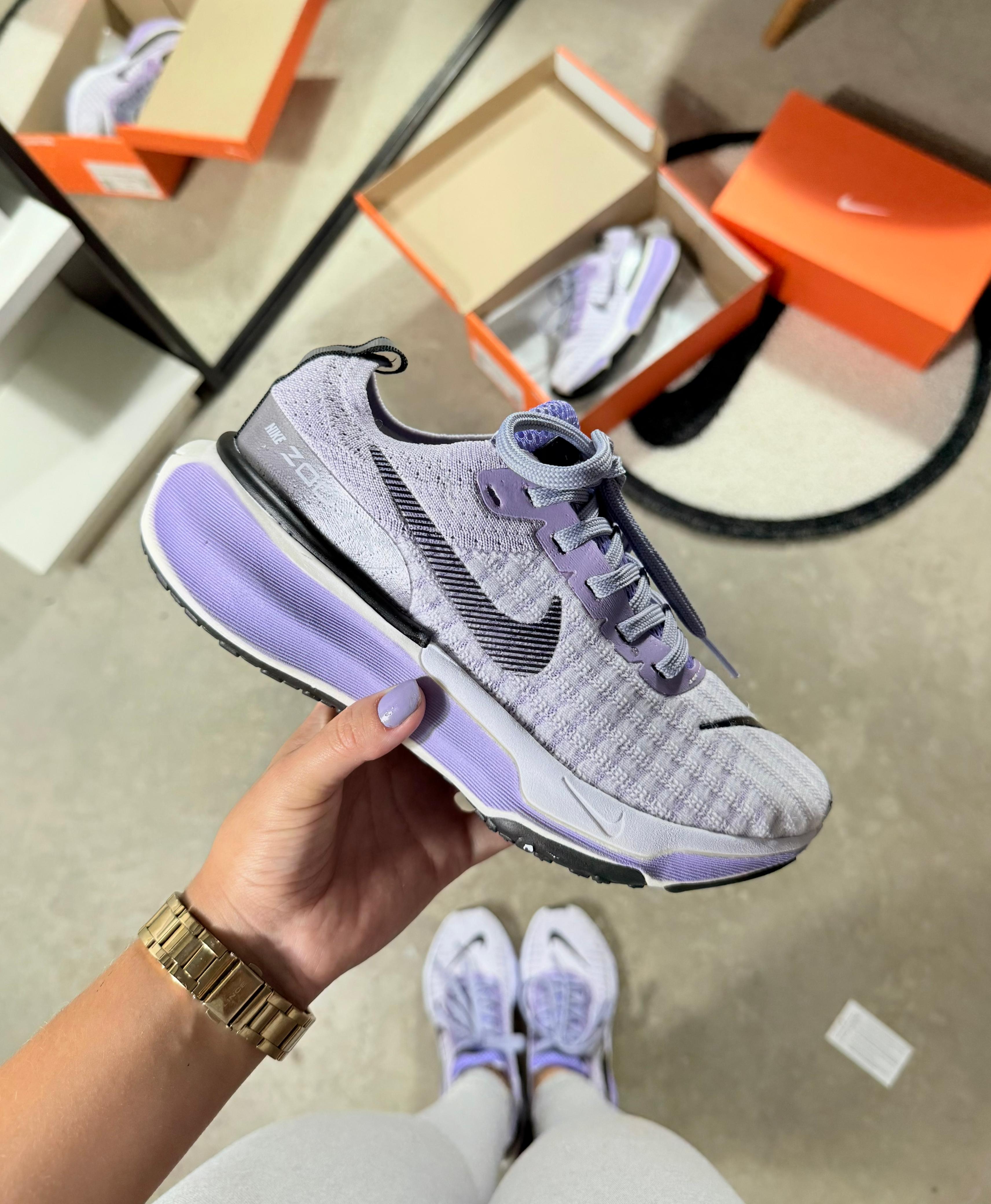 Tênis Zoom x Invincible Run 3