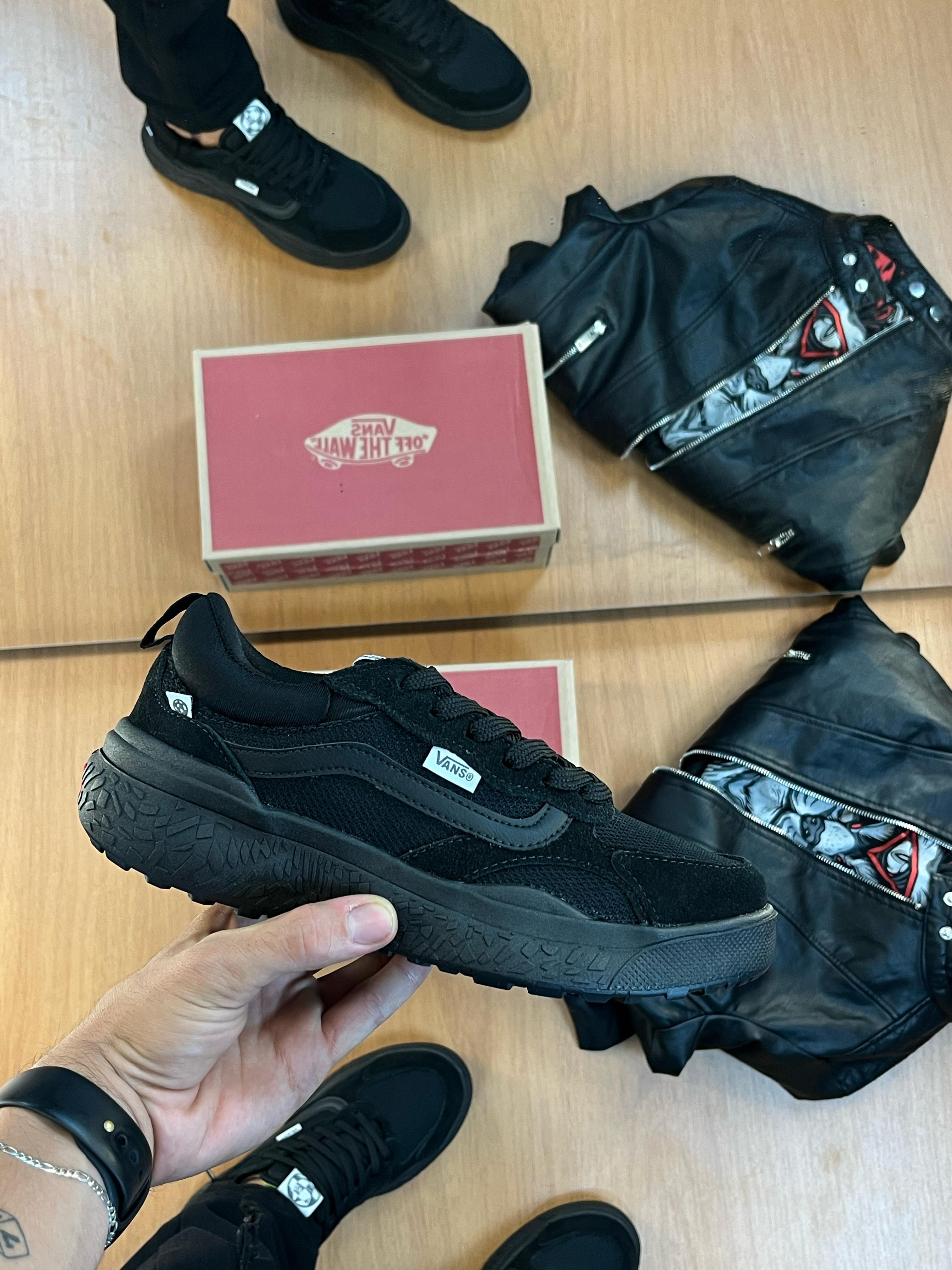 Tênis Vans Ultrarange Neo VR3